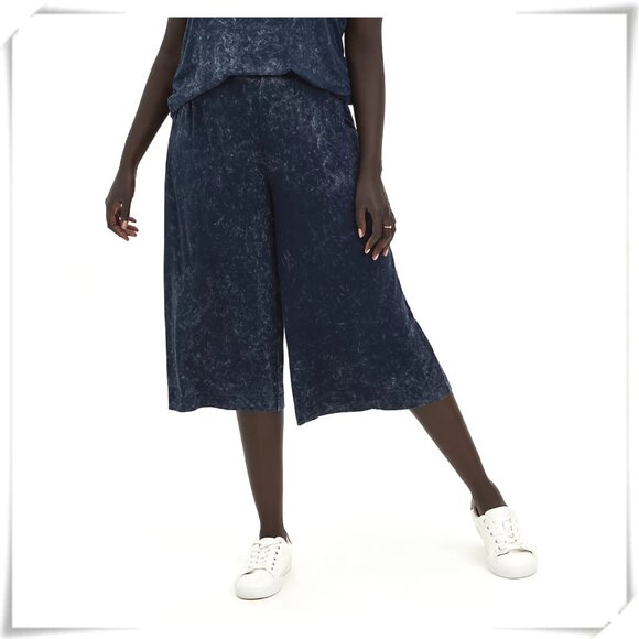 Torrid Crop Pull-On Wide Leg Super Soft High-Rise Stretchy Waist Culotte Pants - Picture 1 of 9